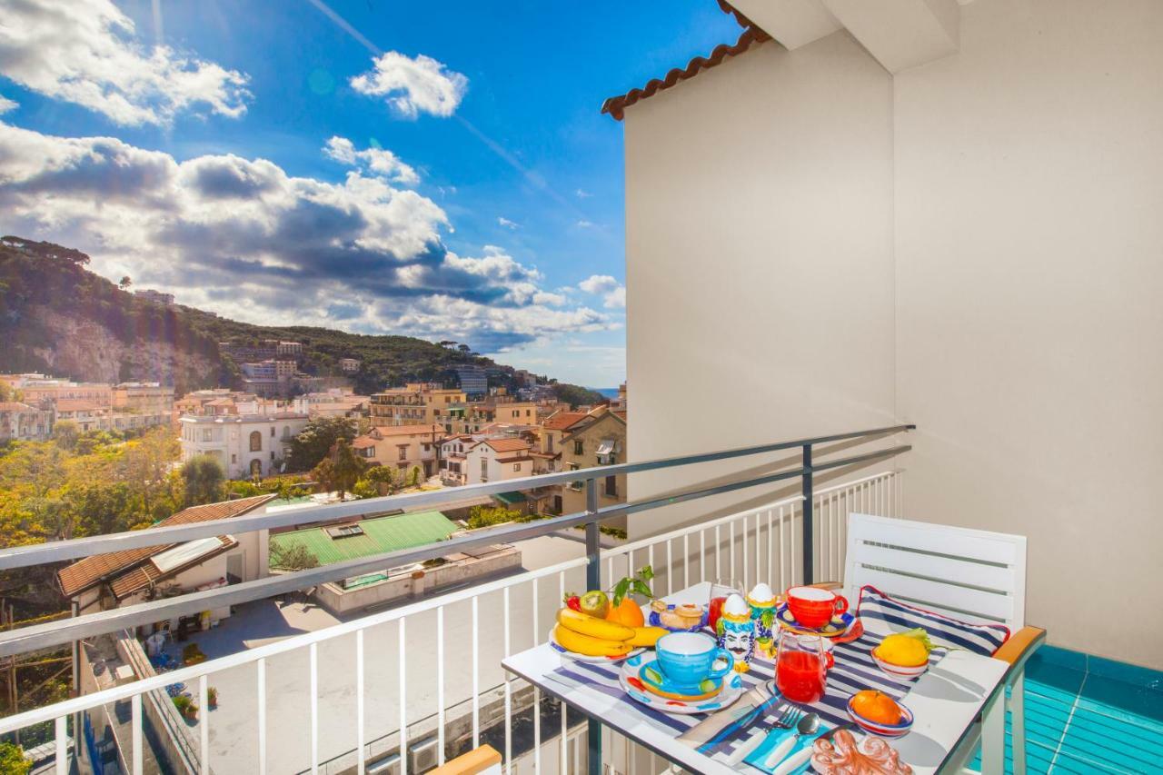 Yourhome - Sersale Suites Sorrento Dış mekan fotoğraf